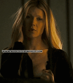 nudecelebsgif:  Gwyneth Paltrow flashes tits in Two Lovers gif