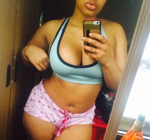 itsmillticketbitch:I Wish I Could See What Some Of My Female Followers Wear To Bedâ€¦You Could Show Meâ€¦    http://amateurblackselfies.tumblr.com/