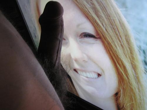 redheadfacial:  She gives good screen, it would seem… 