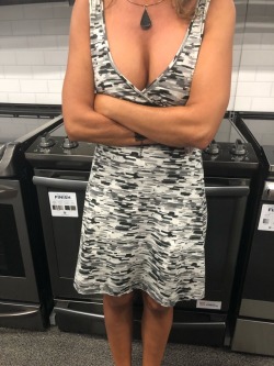 luvmyhotwife25:  Did a little home goods and appliance shopping