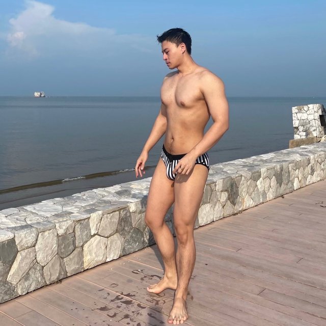 hotasianbods: