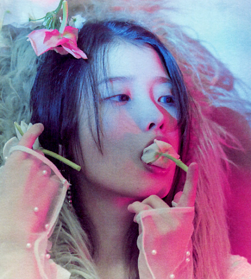 loonastro:iu — lilac © scans 