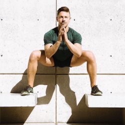 luz-natural:    Squat or squat not @benwebejammin by @heidibphoto