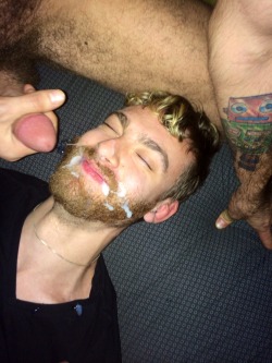 chitownslutchuck:  lilmalchek:  Nate takes double cream in the