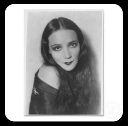 Dolores Del Riohttps://painted-face.com/