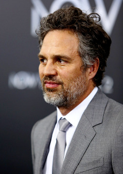 markruffalo-daily:   Mark Ruffalo attends the ‘Now You See