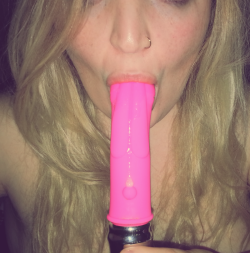 alice-is-wet:  Selfie reblog of me and my pink bunny ‘cause