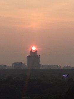 weirdrussians:Sunset in Moscow