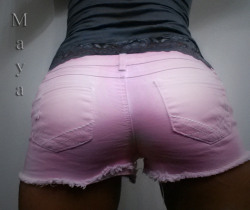 mayatrap:  I absolutely love these shorts, got them cheap last