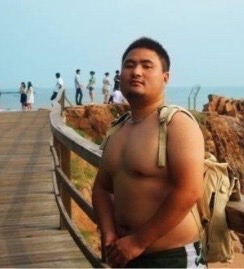 喜欢壮熊