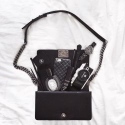 Black on black handbag essentials ⚫️ #olympuspengeneration