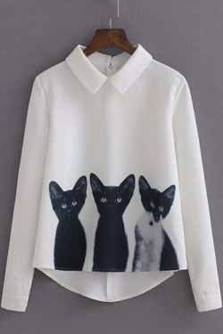 fortunatelymystichideout:  Today we have a cat theme: Cat blouse: