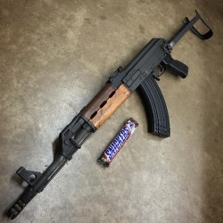 A blog dedicated to firearms and debating gun control