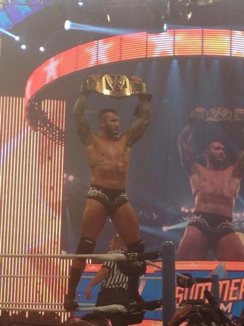 WWE CHAMPION…(once again)…RANDY ORTON!!!!!!!!!!!!!!