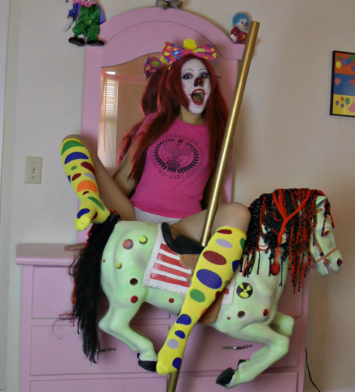 kitziklown:  Love it? See more here:Â https://iwantclips.com/store/10247 Kitzi 