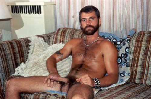 hard bear http://www.tubesgay.com/