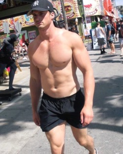 sexyfantasybro: Picked this bro up at Main Street. I turned around