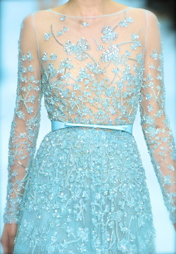 mademoisellefashionn:  chiffonandribbons:  Elie Saab Couture