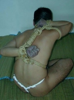 bondagecontrol:  A prime example of someone who doesn’t know