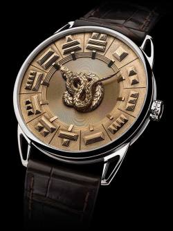 cazadordementes:   DB28 Quetzalcoatl with a hand engraved gold