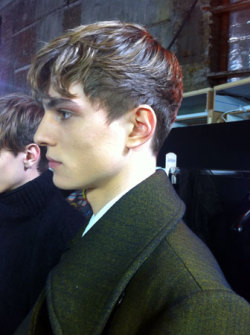 rawrzuhlind:  backstage at dries van noten