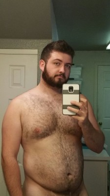 mmyykklllovesyou: big-fat-sexy-bellies: Tummy Tuesday! A bit