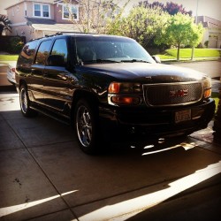 2001 Yukon Denali XL ,  it seats 8, mileage 161k, All wheel