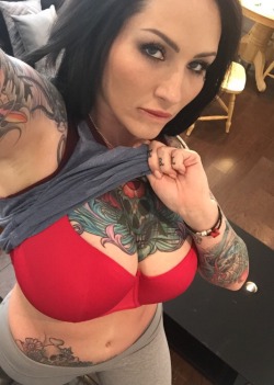 kingkay310:  nuffsed69:  Titty Tuesday 12 😗 - Sexy & Tatted