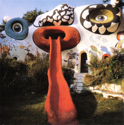 rollership:  aqqindex said: Niki de Saint Phalle, House, 1972