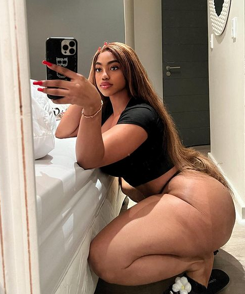 thicksexyasswomen3:  fletchertrowan:   Oprah the Queen 🇳🇬🇹🇿,