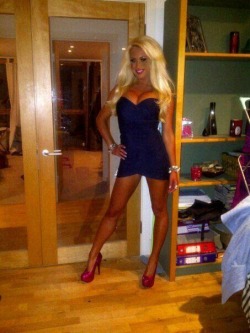 bimbofication-of-little-slut:ls: blonde bimbo bombshell