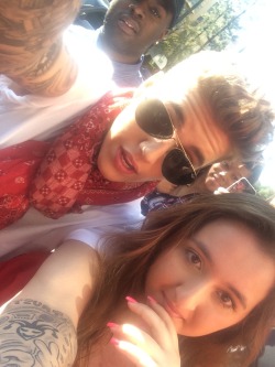 justinbieber:  Tmzparody’s #selfie on Shots