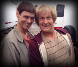 directionstonowhere:  Jim Carrey & Jeff Daniels on set of