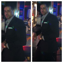 rumblingsofagemini:  #ClassyRL #RLinASuit 👌👌