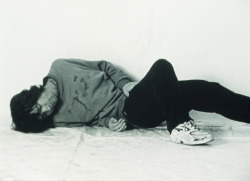 flutedsleeves: Gillian Wearing - Drunk, 1999 