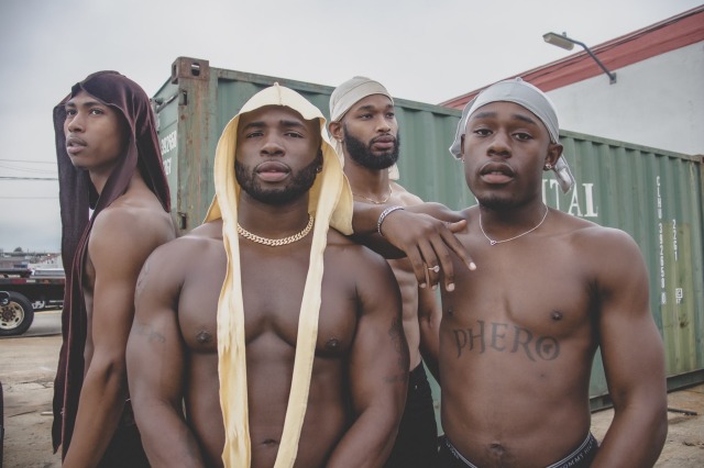 thefjfantasy:Let’s have some more black men in durags on your