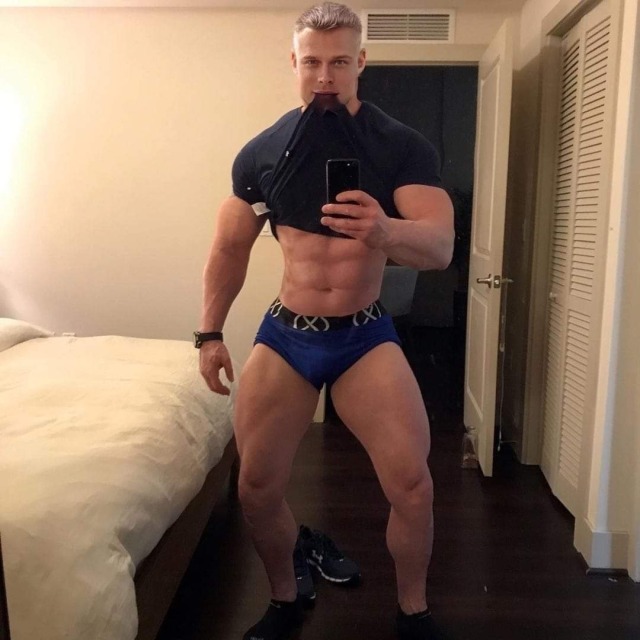 hotguysforyou2128: