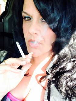 prattvillegentleman:  thisguy102030:  Wifey smoking.  So sexy ❤️❤️  Agreed!  What a beautiful woman   I love want have sex her while she smoking sexy horny , very beautiful hot sexy face, please ask her I &rsquo;m interesting her if she available