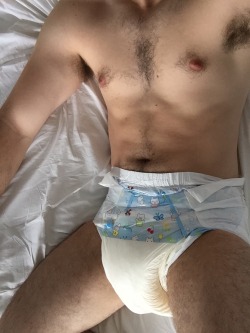 lilscruff:  padded-cookie:  Woke up so wet in these bambinos