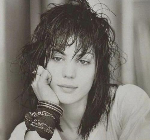 oldschoolpic:  Joan Jett without her signature black eyeliner