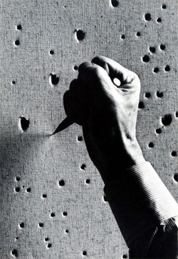 7while23:  Ugo Mulas, Lucio Fontana, 1963 