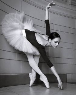 Ballet Pictorial