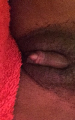 aspen09:  I’d lick and sucking that phat juicy clit all dae   Clit on fleek