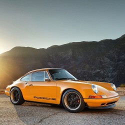 drivingporsche:  Porsche 911 Carrera Singer