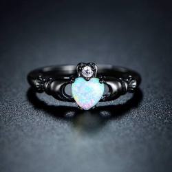 ultrafacts:  flower-whisper: Beautiful Black Gold Filled Rings