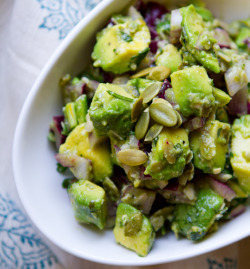 food-smut:  foodopia:  pumpkin seed guacamole: recipe here  Avocado