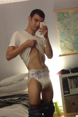 fabrizle:  NOW I’m ready for a drink hehe ;)   hot diapered