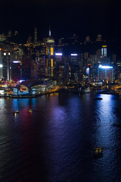 nordvarg:  (500px / Victoria Harbor (Hong Kong) by Liyao Xie)