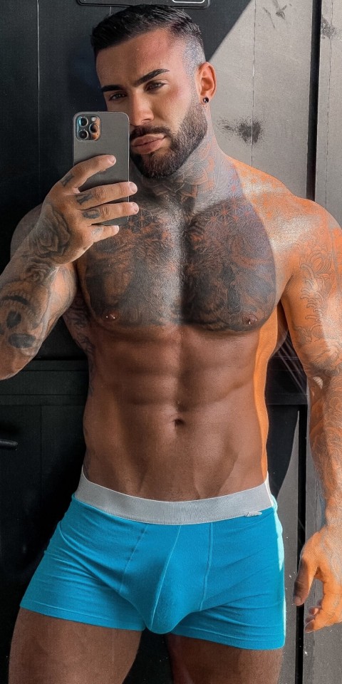 tattooguys-x: great bulge