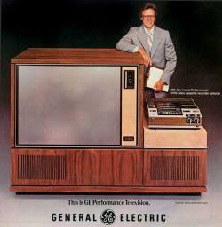 analog-dreams:  GE’s 1978 Widescreen “Performance Television”